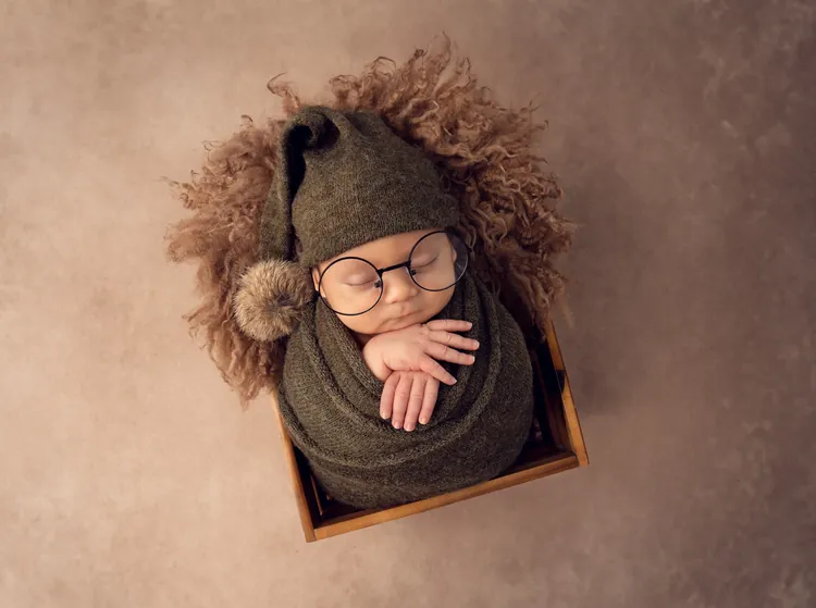 Newborn portrait by Yerandis