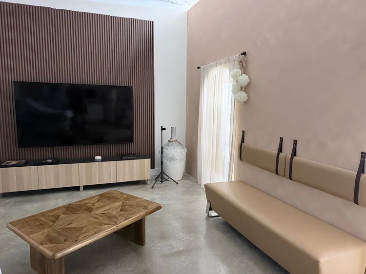 Our studio lounge in Tampa